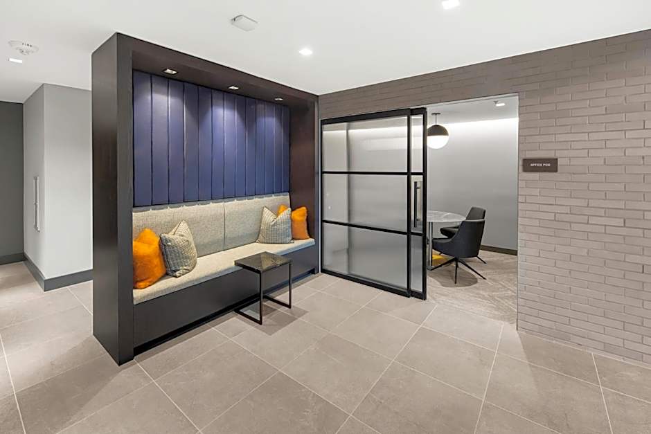 Global Luxury Suites at Capitol Hill