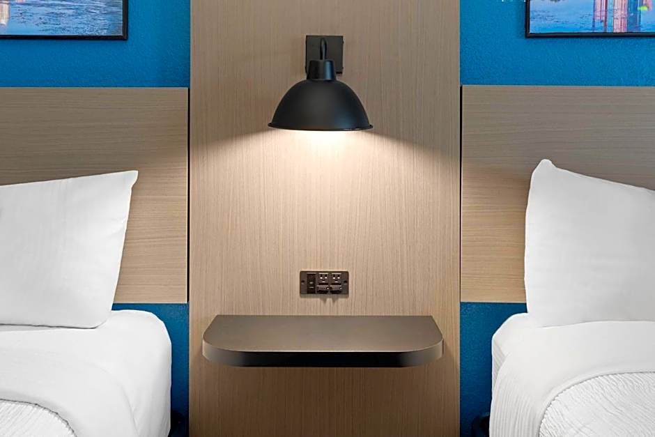 La Quinta Inn & Suites by Wyndham Kyle
