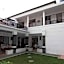 OYO Life 93158 Kost Asaka