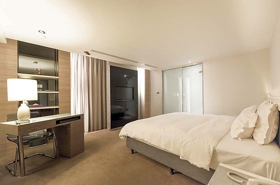Saual Keh Hotel