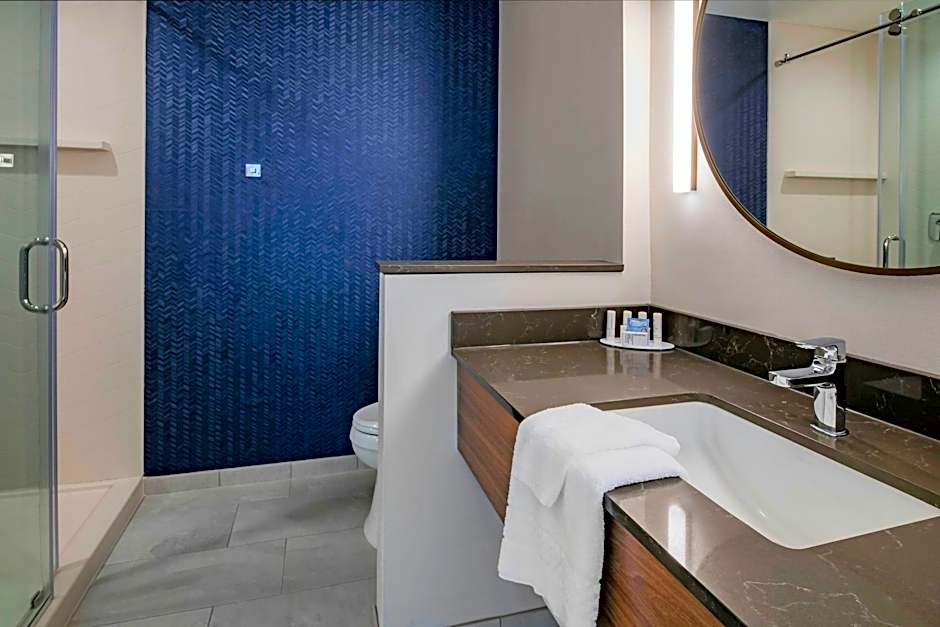 Photo 1 of 5 of 2 Queen Beds with Sofabed Suite, Mobility Accessible, Bathtub, Lake View