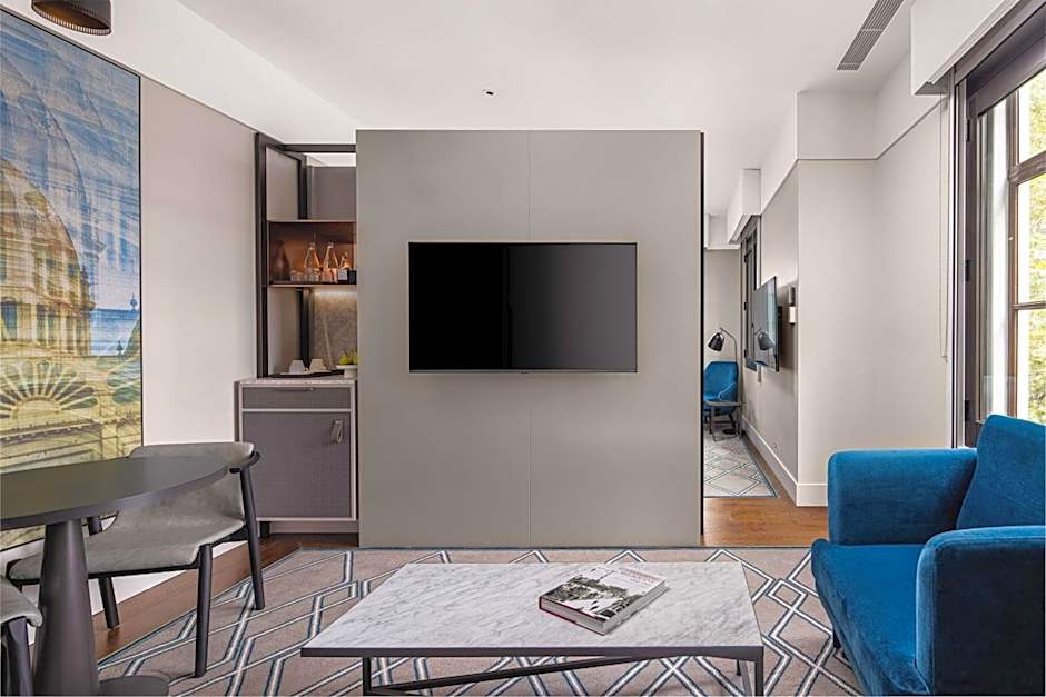 Hilton Melbourne Little Queen Street