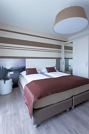 Comfort Double or Twin Room with Balcony