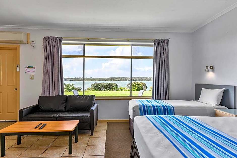 Lakeview Motel & Apartments