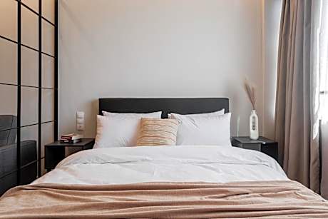 One-Bedroom Premier Apartment