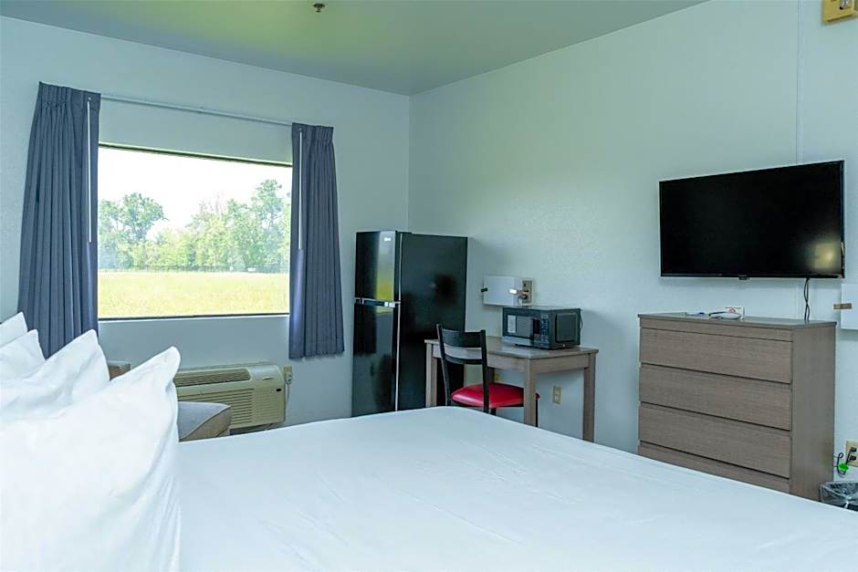 Americas Best Value Inn Donaldsonville