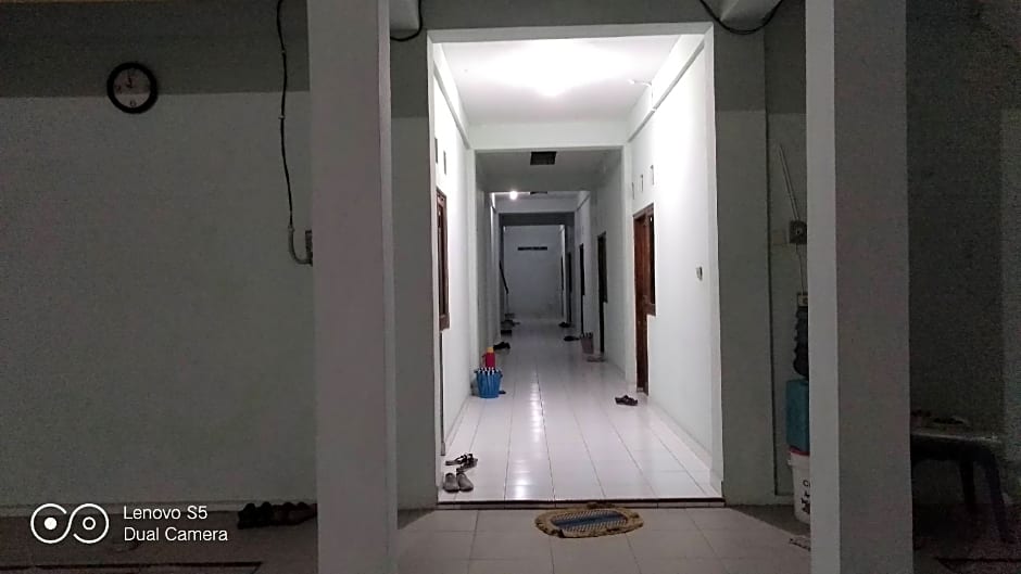 Rumah Singgah Peziarah Ganjuran