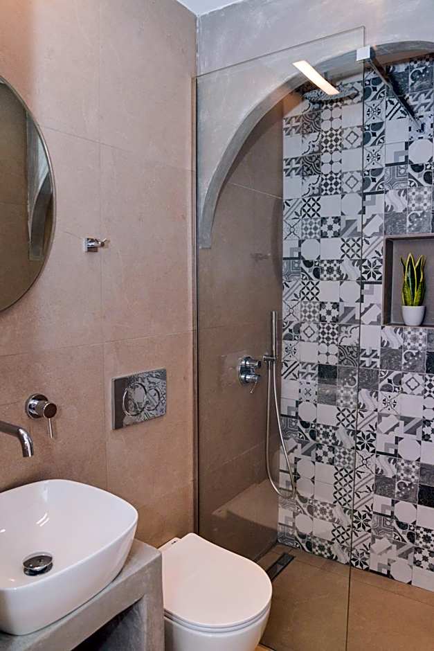 Mylopetra Milos Suites