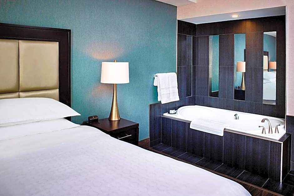 Sheraton Hamilton Hotel