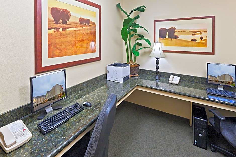 Candlewood Suites Wichita Falls at Maurine Street By IHG