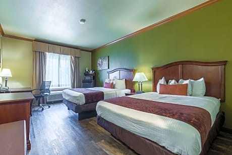 2 Queen Beds, Non-Smoking, High Speed Internet Access, Microwave And Refrigerator, Coffee Maker, Hai