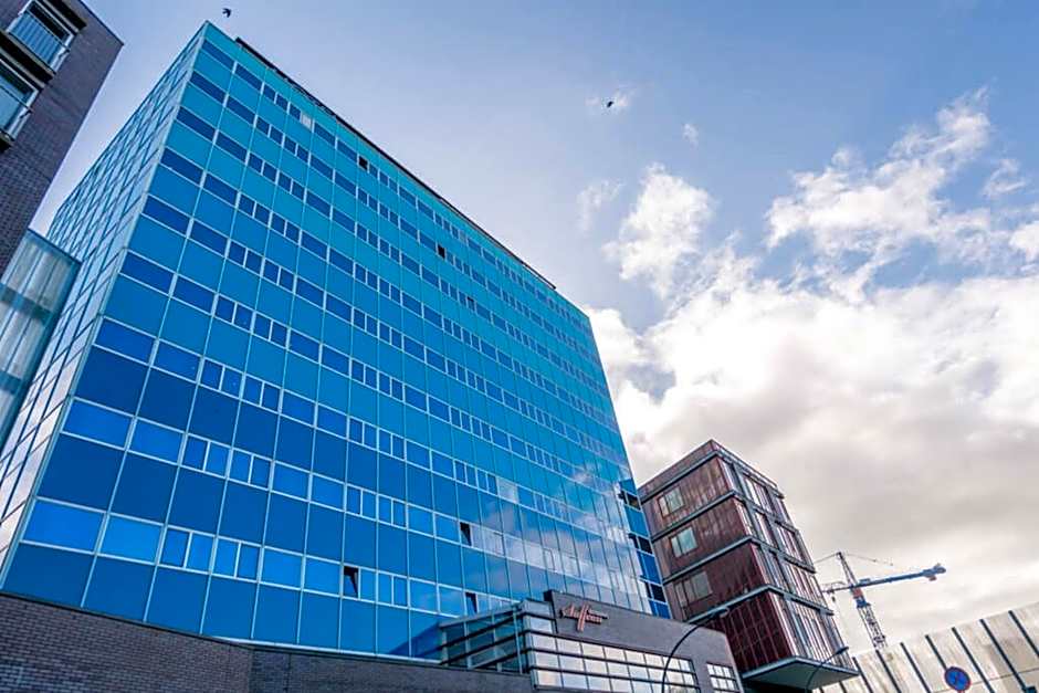 XO Hotels Blue Tower