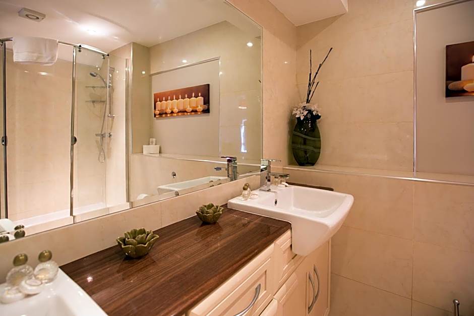 The Limes Country Lodge Hotel