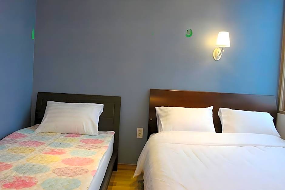 Bexco Hostel B&B