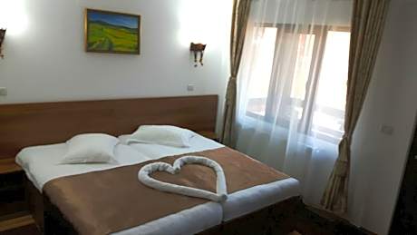 Standard Double or Twin Room Building B with River View - Without Pool Access