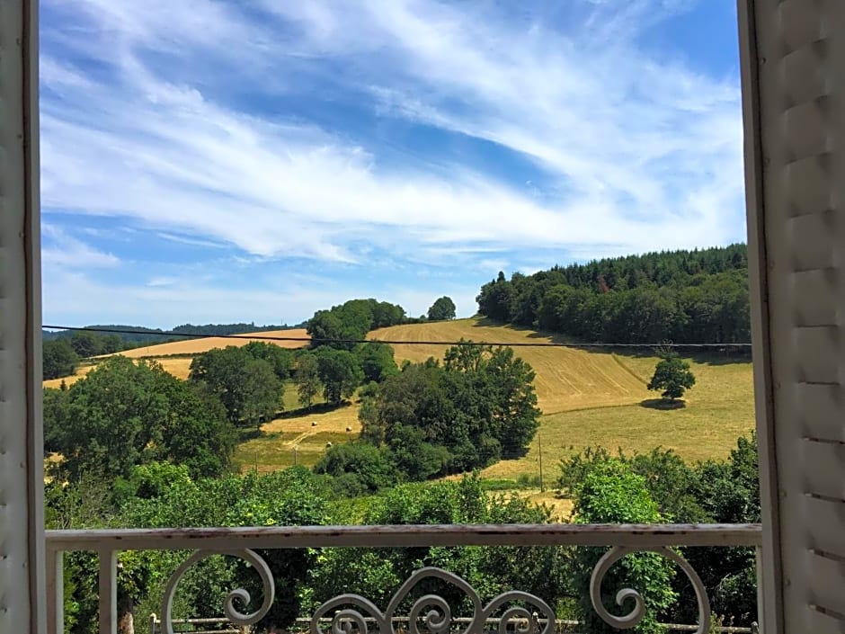 Chambres chez l'habitant et table d'hôtes Crocq "le vieil hôtel"