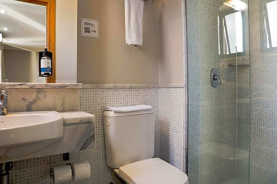 Slaviero Essential Curitiba Batel