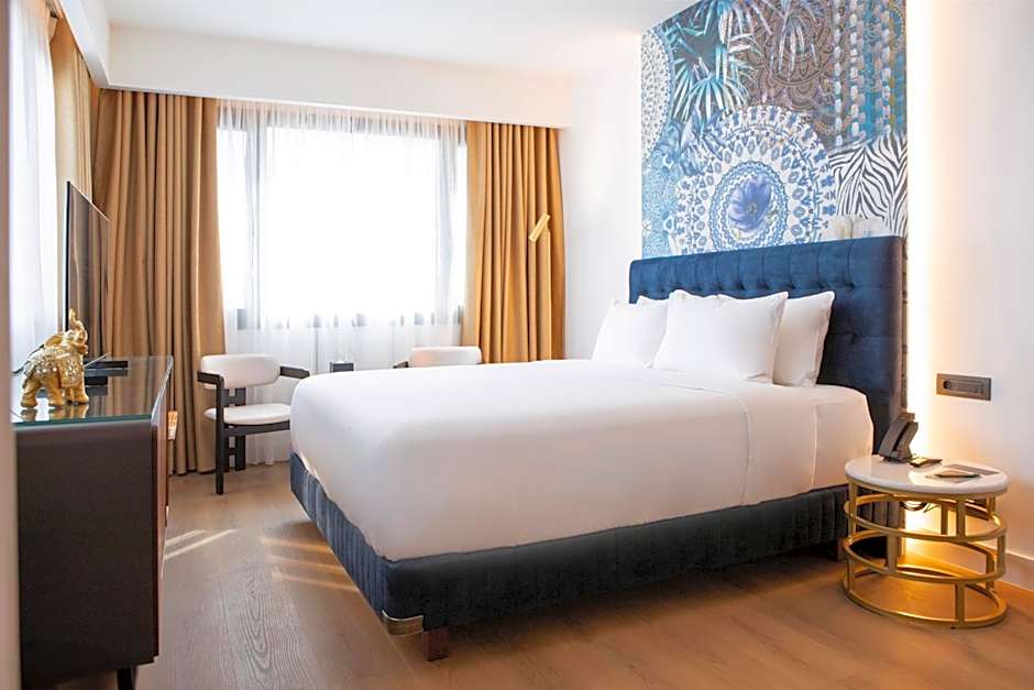 Luwian Athens Boutique Hotel