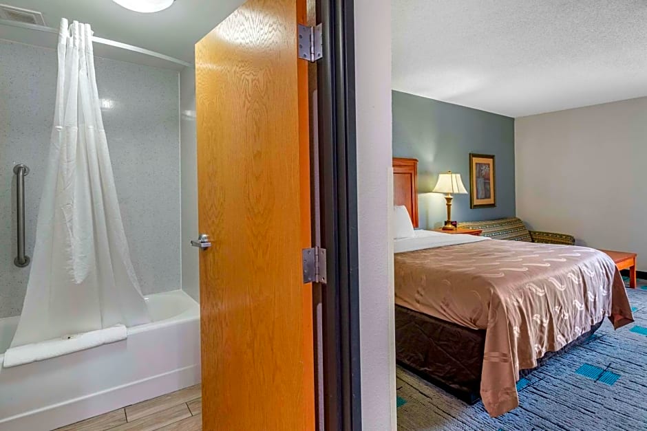 Quality Inn & Suites Chattanooga
