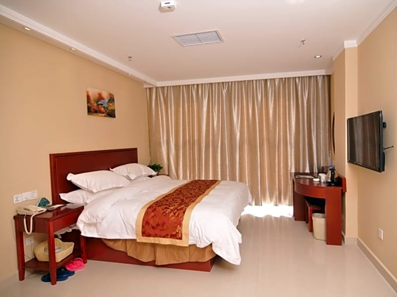 GreenTree Inn Zhangjiakou Wuyi East Street Jianxing Express Hotel