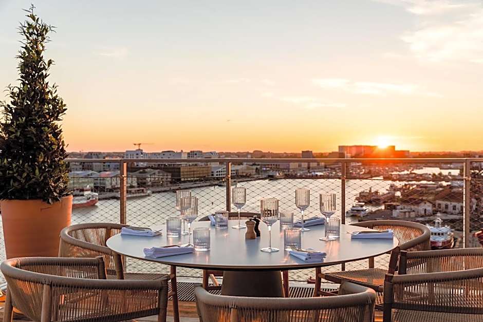 Renaissance Bordeaux Hotel