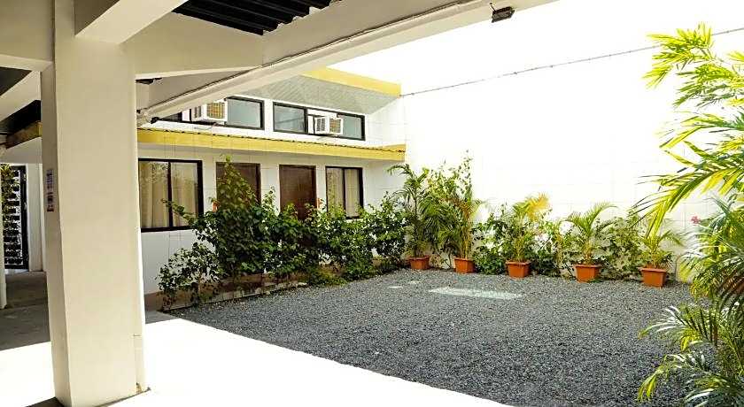 Travelbee Fuente Inn