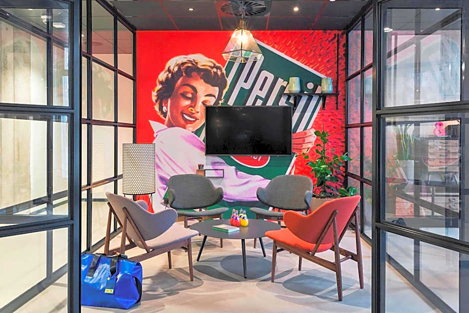 Moxy by Marriott Duesseldorf South