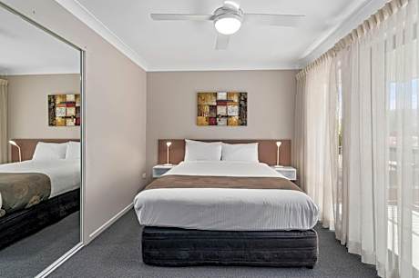 Three-Bedroom Townhouse
