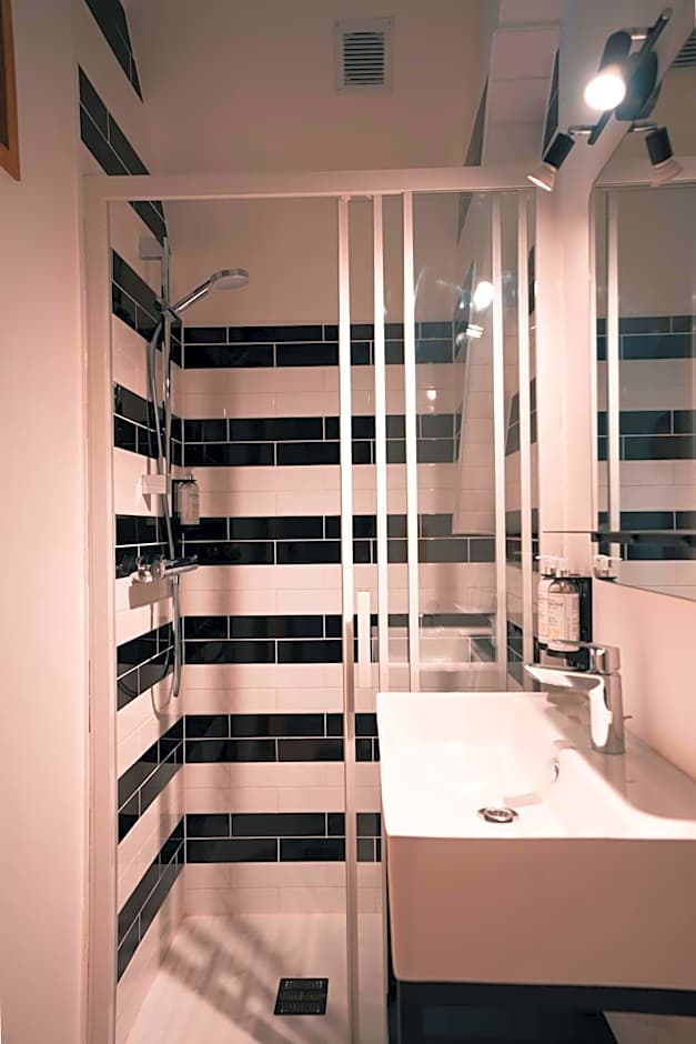 Hôtel Le Croiseur Ginette - Entièrement rénové