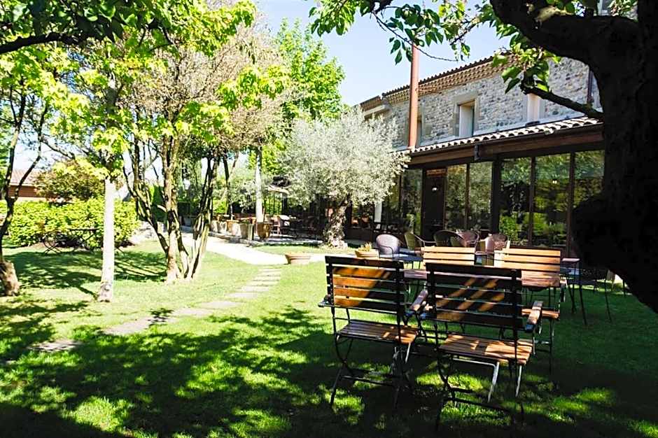 Hotel & Restaurants - Maison Chabran
