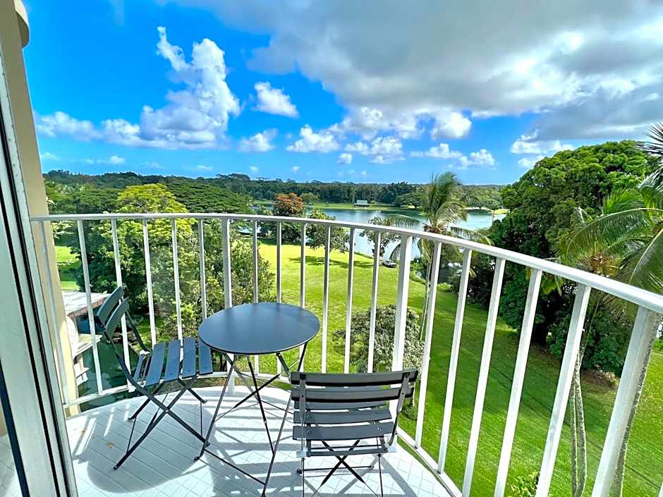 Stunning Views Best location in Hilo 2BR modern Condo