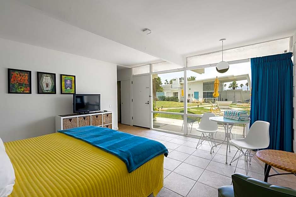The Monkey Tree Hotel Buyout by AvantStay Entire Hotel Buyout! Funky Rooms with Modern Amenities!
