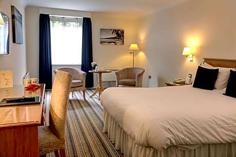 Best Western Plus Bentley Hotel, Leisure Club & Spa