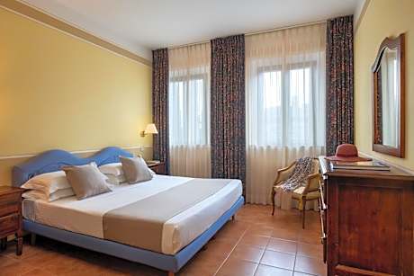 Suite (4 Adults)