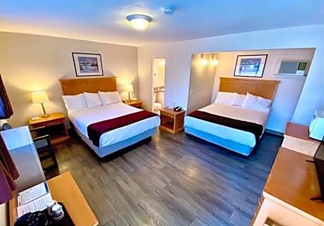 Queen Room with Two Queen Beds