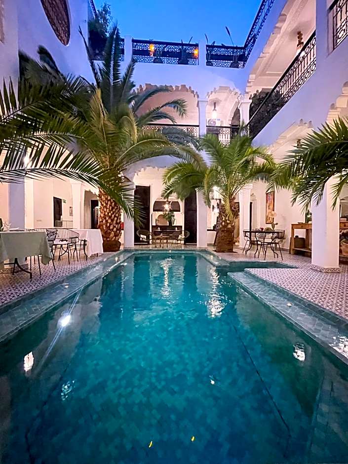 Riad Fabiola Et Spa By La Siredrah
