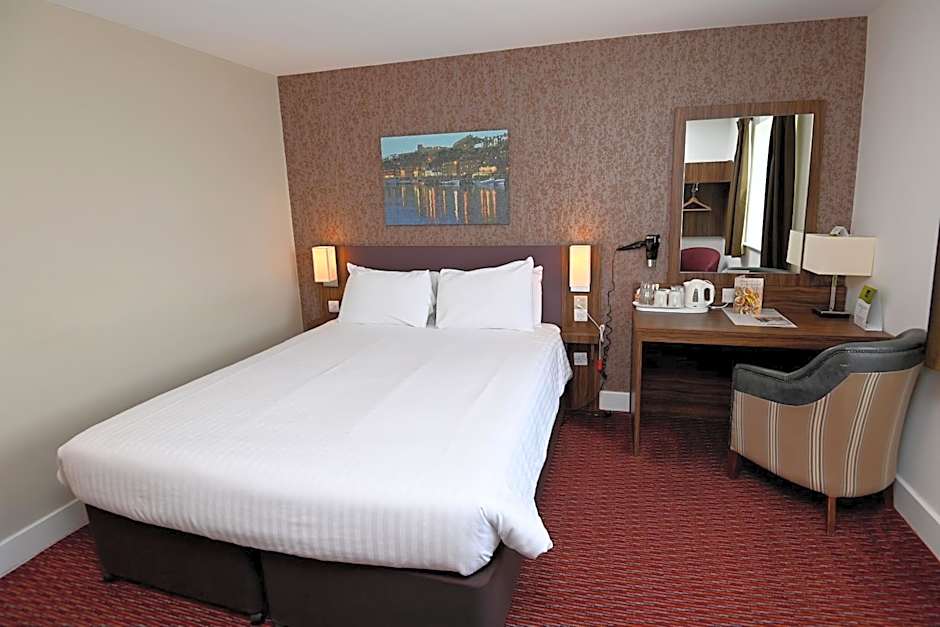 Penny Hedge, Whitby by Marston's Inns