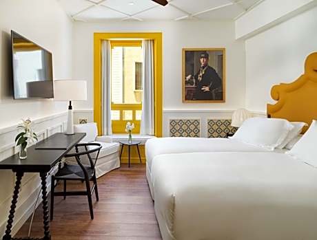 Double or Twin Room with City View