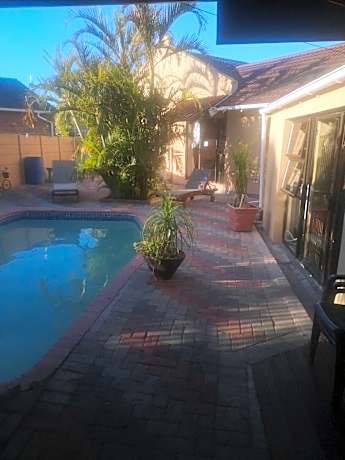 Double Room with Pool View