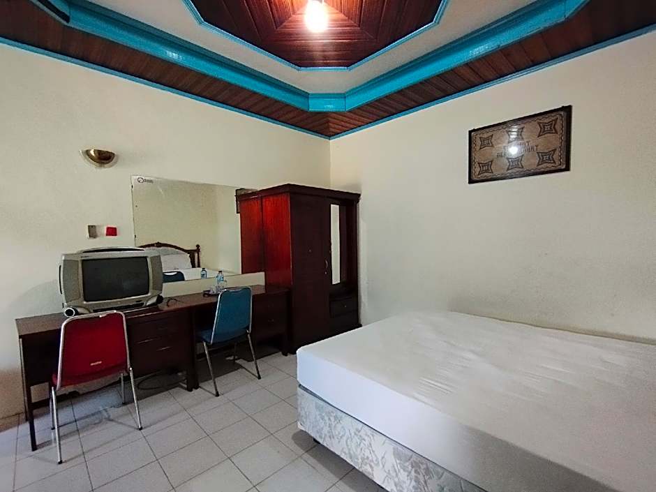 Hotel O Wisma Bunda Syariah Near Man Pinrang
