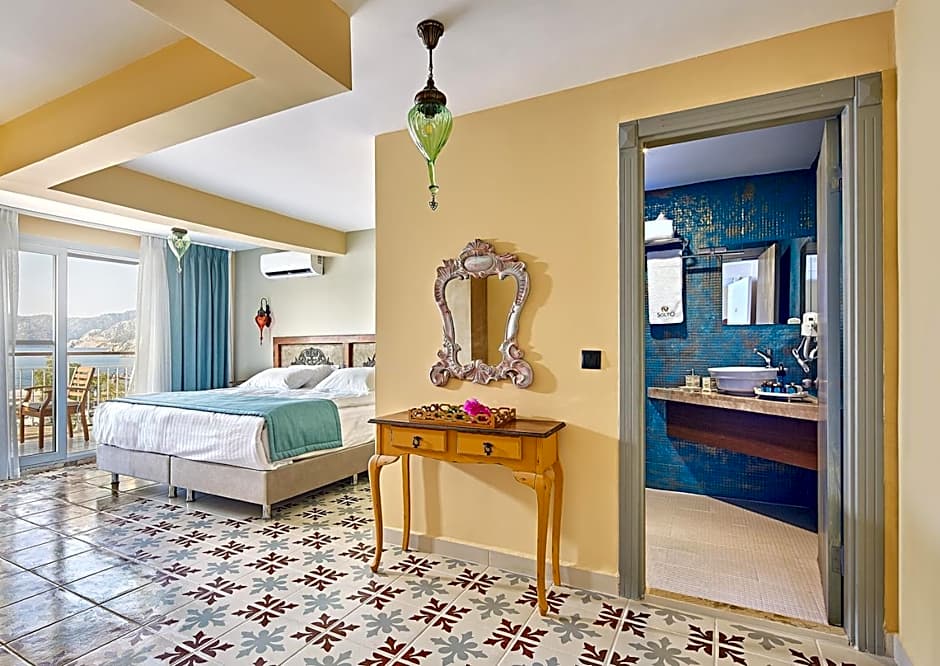 Fİ Light Solto Boutique Beach Hotel