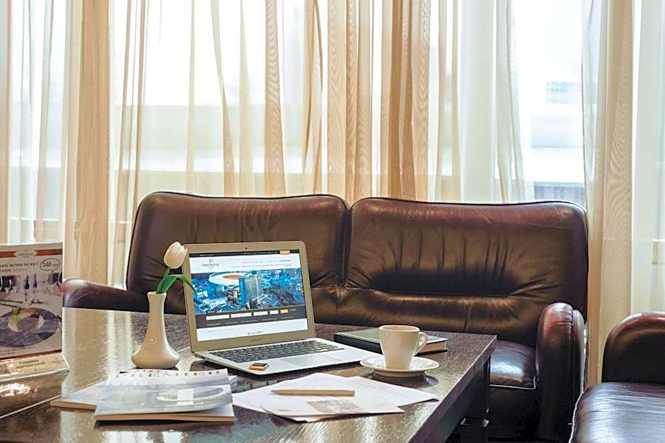 Premier Hotel Rus