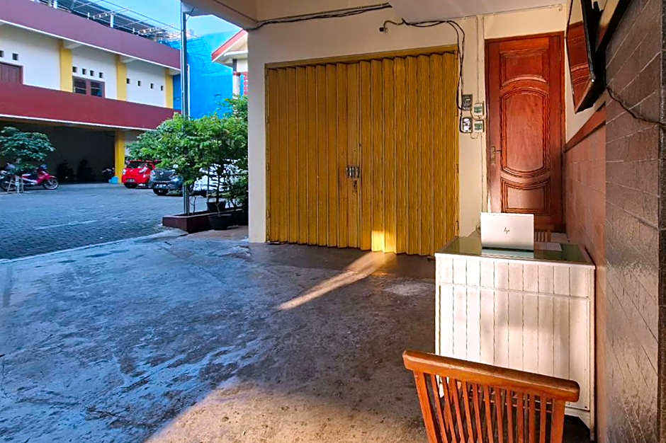 Reddoorz @Griya Kampar Madiun