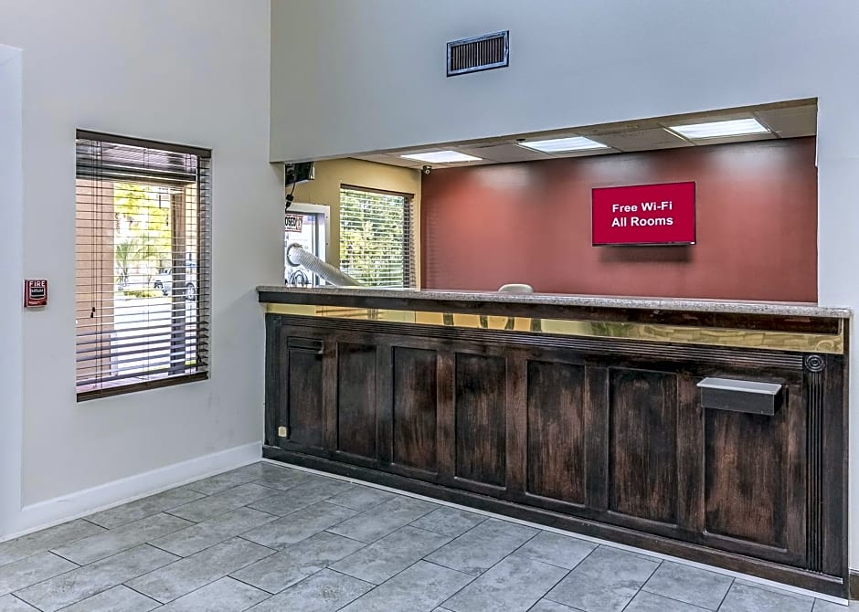 Red Roof Inn & Suites Hinesville - Fort Stewart