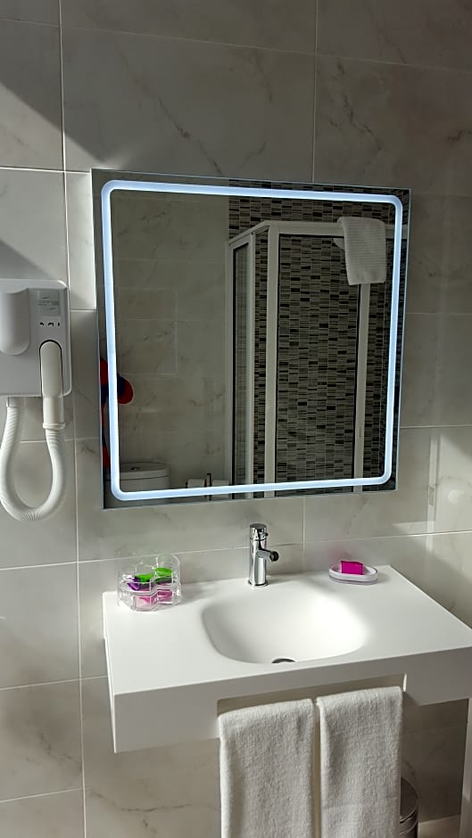 Grande Pensao Residencial Alcobia