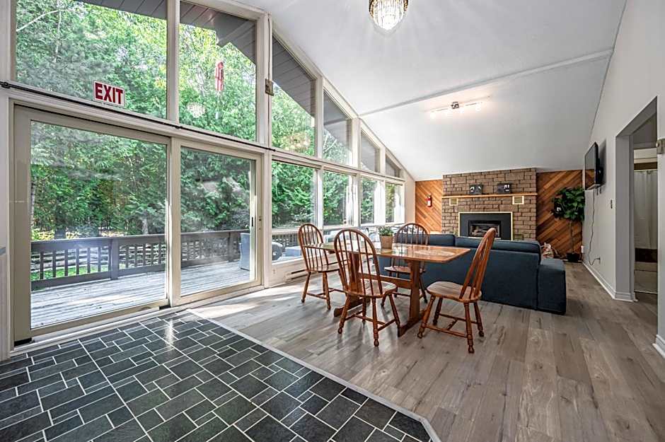 Evergreen Escape - Tobermory Chalet & Sauna