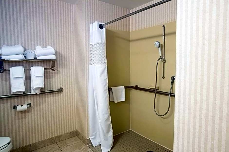 Hampton Inn By Hilton Raynham-Taunton, Ma
