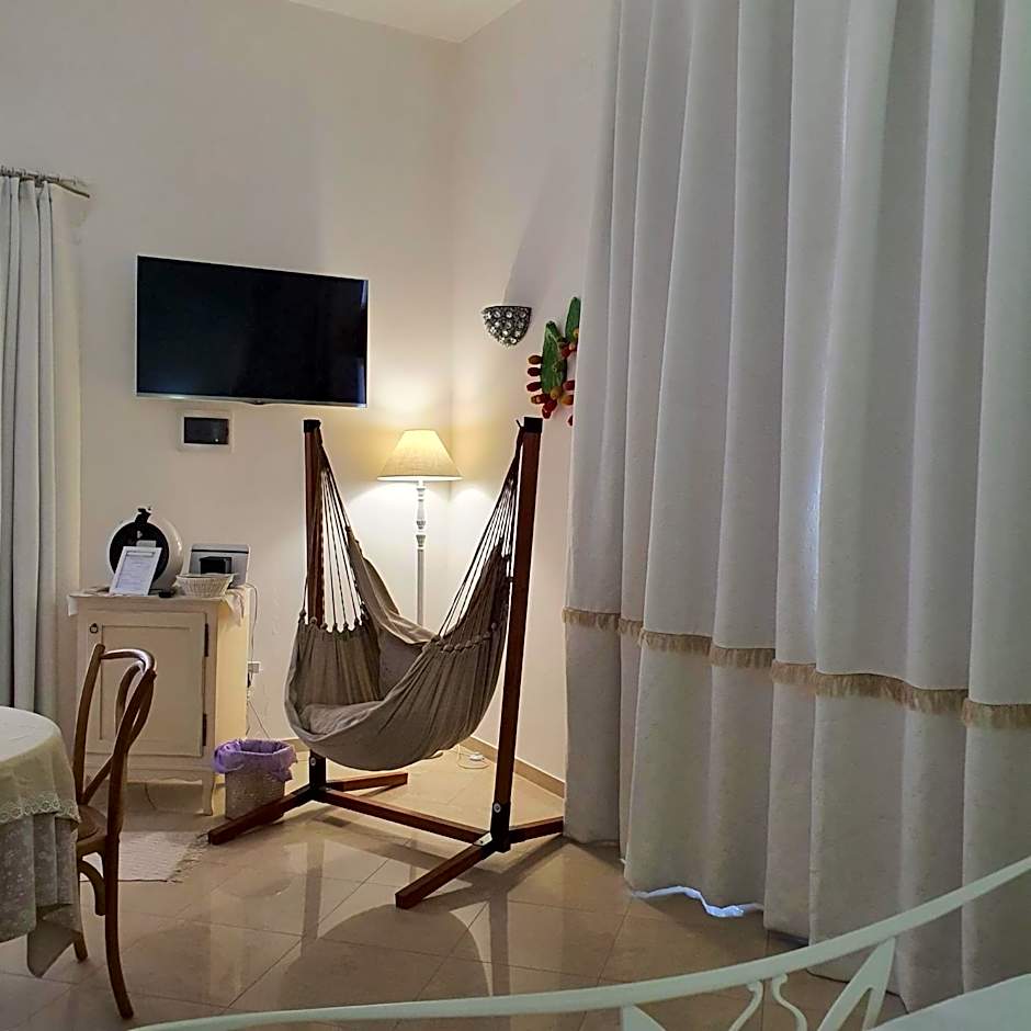 White Suite Polignano 08