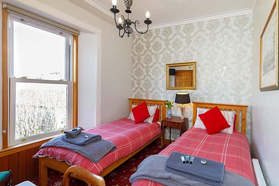 Castle Walk Bed & Breakfast