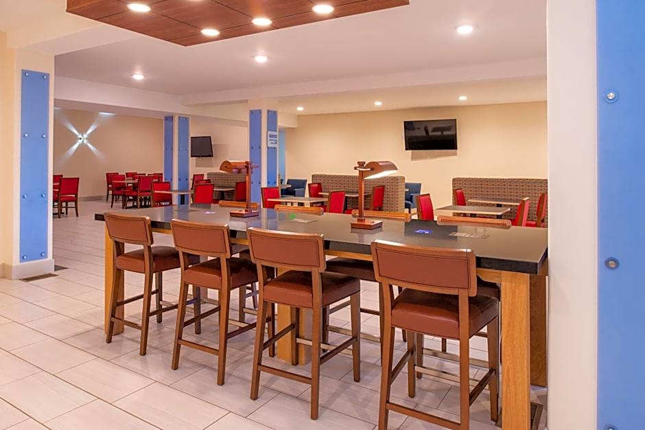 Holiday Inn Express Hotel & Suites Gunnison By IHG